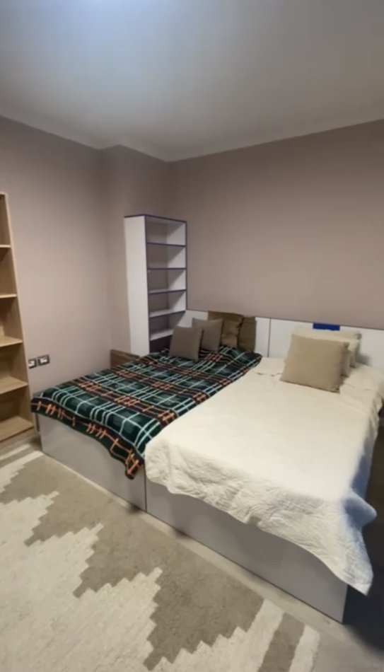 Tirane, jepet me qera apartament 2+1 Kati 8, 86 m² 700 € (Komuna e Parisit)