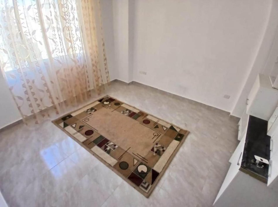 Tirane, shes apartament garsonier Kati 7, 40 m² 50.000 € (Astir)