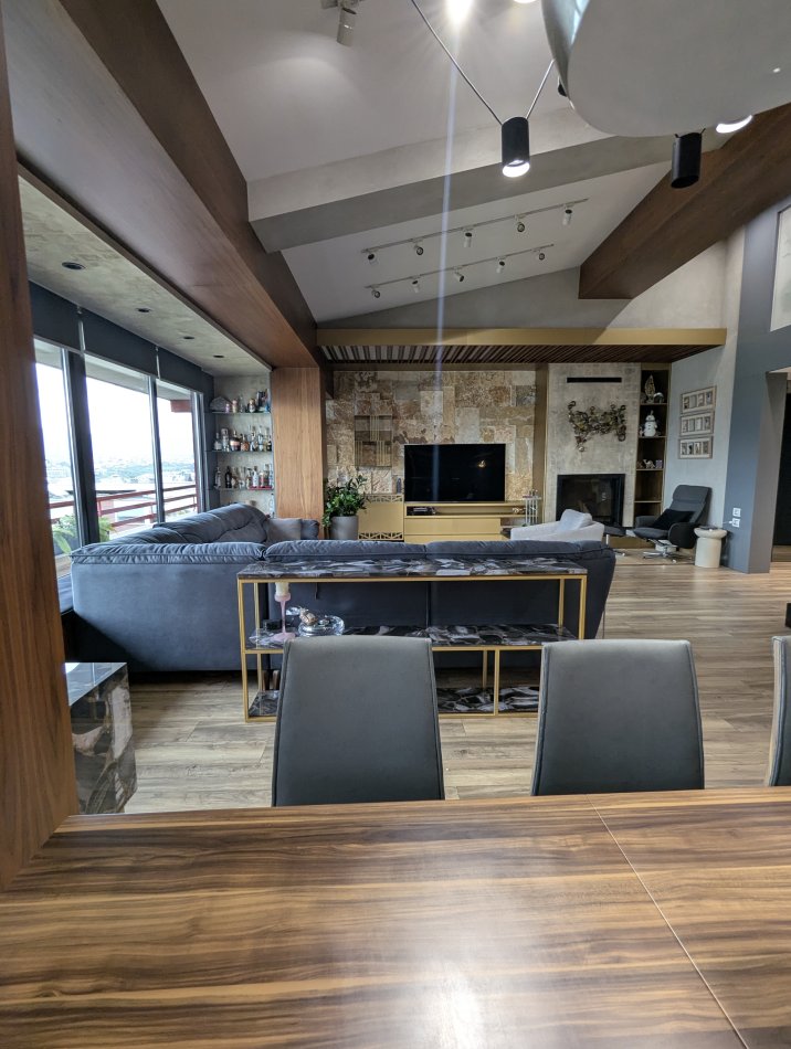Tirane, jepet me qera apartament+verande | Penthouse 4+1+Aneks+Ballkon Kati 4, 350 m² 3.000 € (Liqeni i Thate)