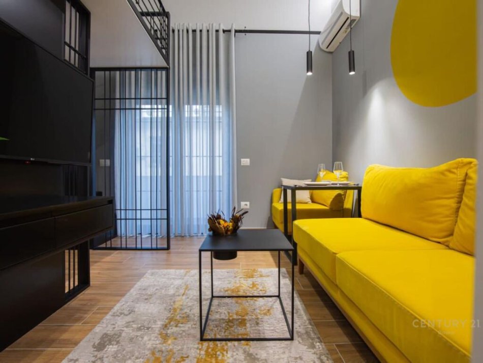 Tirane, shes garsonier 1+1+Aneks+Ballkon Kati 2, 113 m² 430.000 € (Bllok)