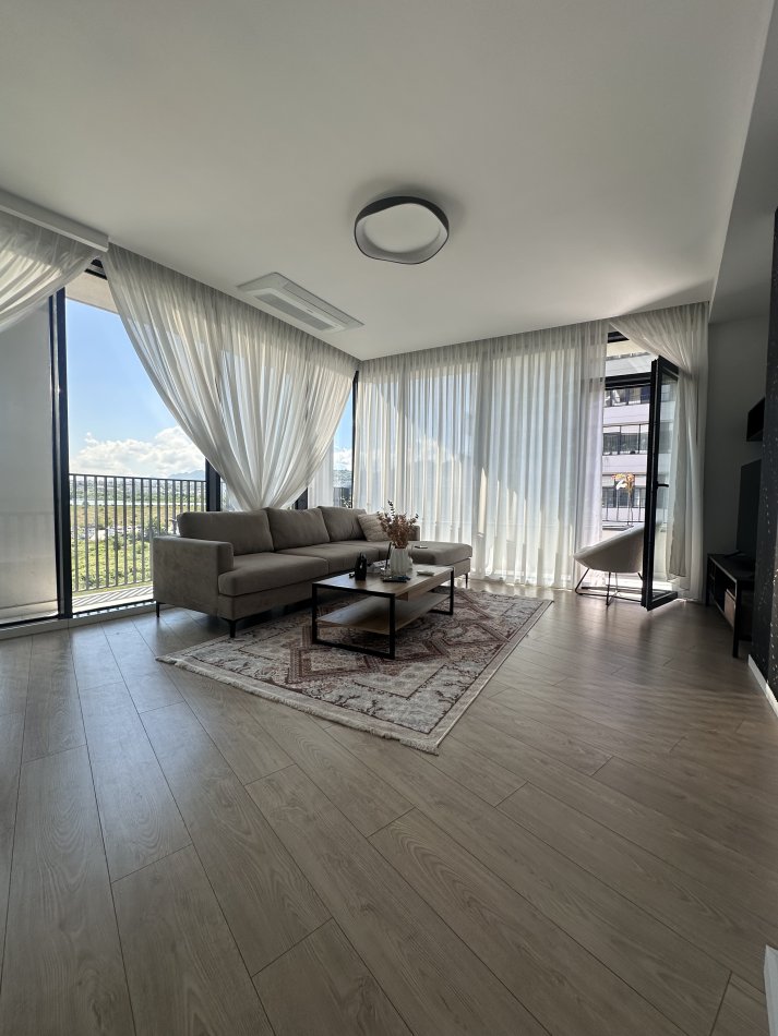 Tirane, jepet me qera apartament 1+1 Kati 4, 90 m² 1.300 € (QIRA APARTAMENT 1+1 LAKE VIEW !)