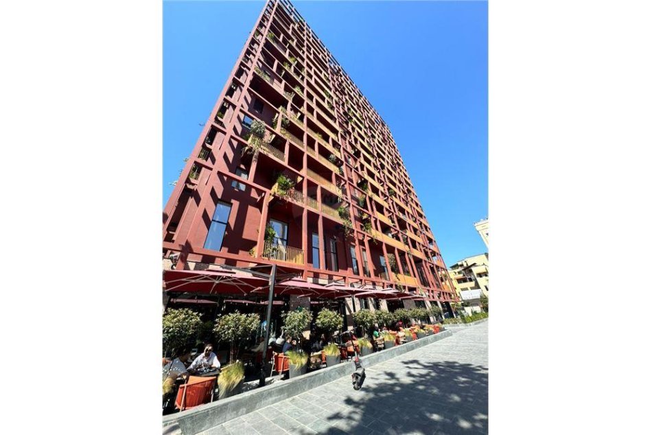 Tirane, jepet me qera apartament 2+1+Ballkon Kati 10, 110 m² 1.000 € (QIRA AMBIENT PER ZYRA RRUGA E KAVAJES!)