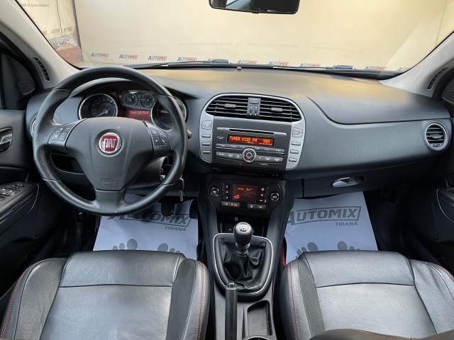 Tirane, shes makine Fiat bravo Viti 2013, 4.900 Euro