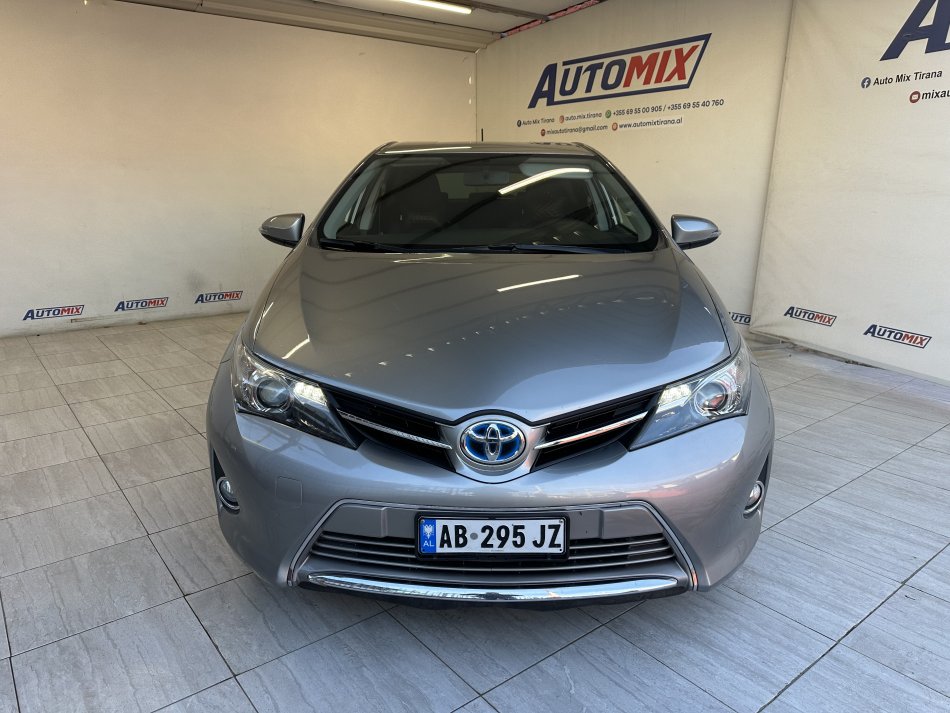 TOYOTA AURIS, VITI 2014, AUTOMATIKE, MOTORR 1.8 BENZINE/GAZ/HYBRID