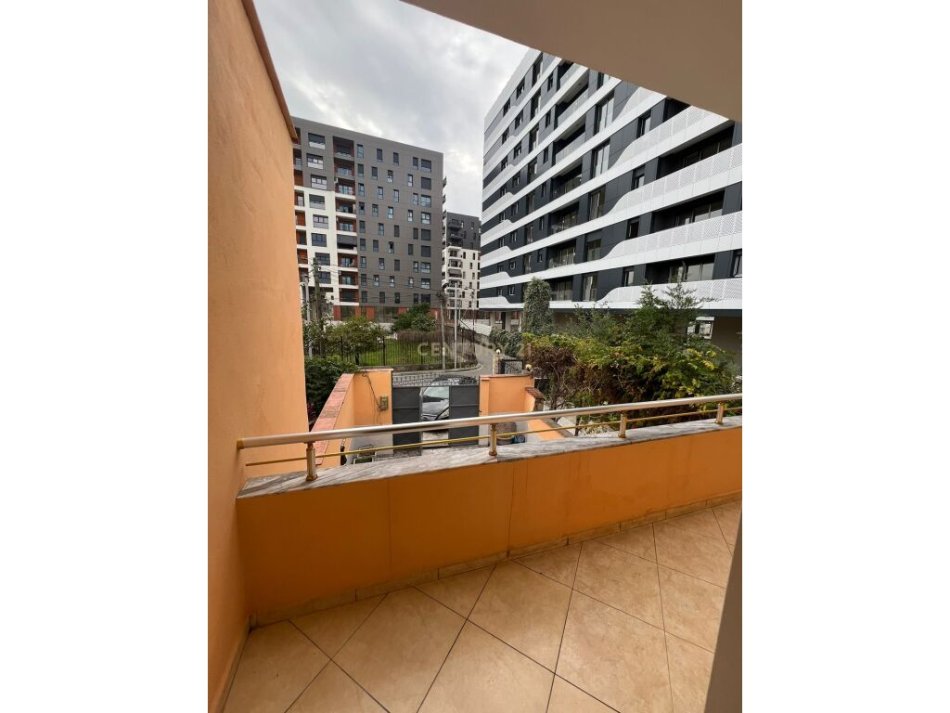 Tirane, jepet me qera apartament duplex Dublex Kati 2, 100 m² 650 € (Do bosko)
