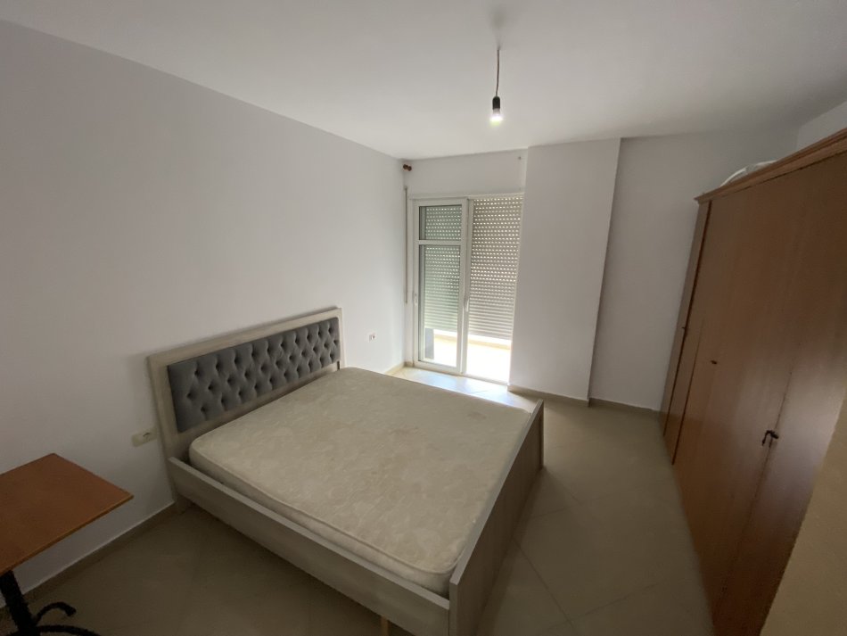 🏡 Shitet Apartament 1+1 në Don Bosco, Tiranë