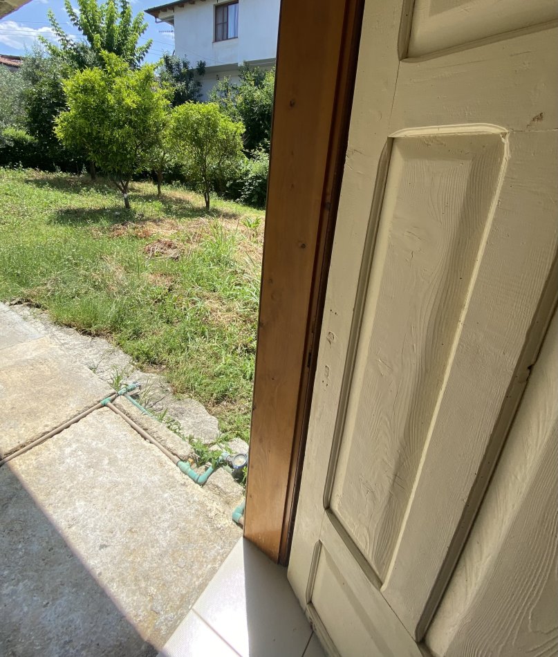 🏠 Jepet Garsioniere me Qera mbi Tregun Elektrik, Tiranë