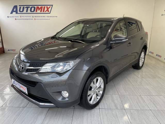 Tirane, shes xhip Toyota RAV 4 Viti 2014, 17.200 Euro