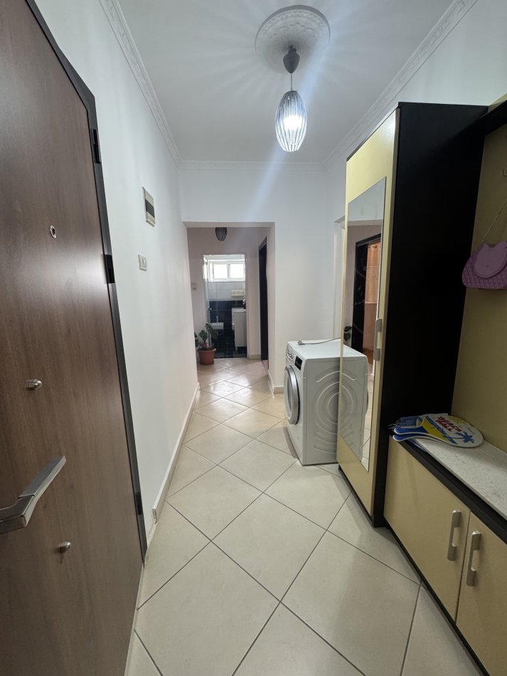 Tirane, jepet me qera apartament 3+1+Aneks Kati 3, 103 m² 550 € (Nuci naci, prane Selites dhe afer shkolles 26 nentori)