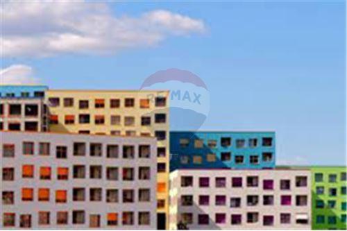 Tirane, shitet apartament Kati 5, 67 m² 86,900 € 