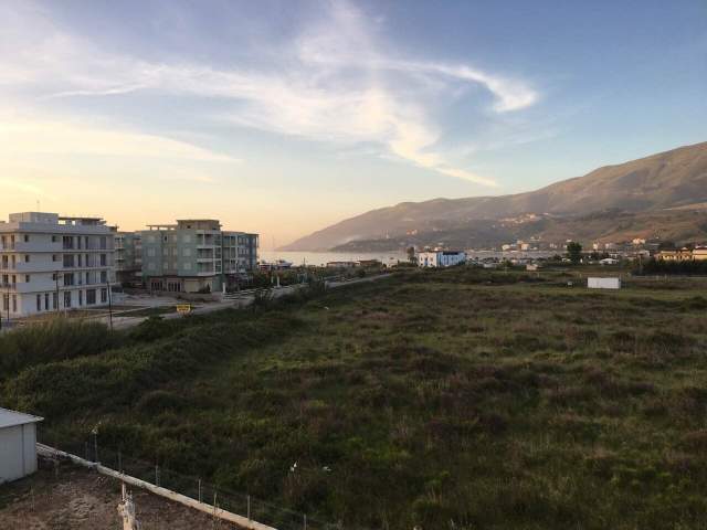 Vlore, jap me qera apartament ne plazh 1+1 Kati 3, 30 m² 25 Euro (Orikum)