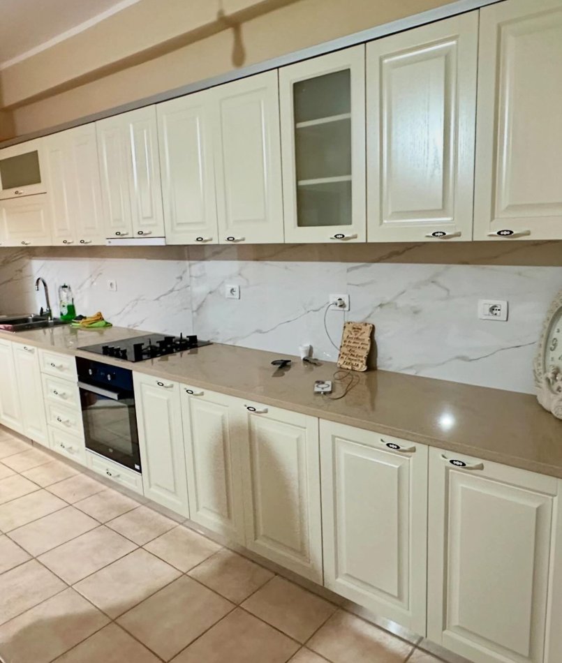Vlore, shitet apartament 1+1+Ballkon Kati 5, 62 m² 71.000 € (Orikum)