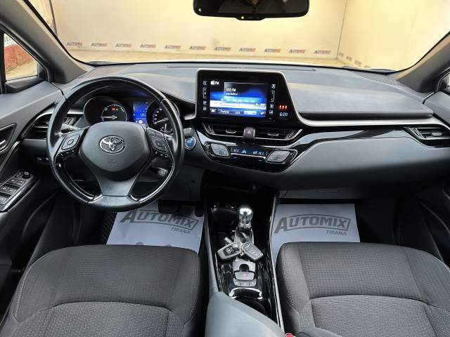 Tirane, shes xhip Toyota c-hr Viti 2018, 21.900 Euro