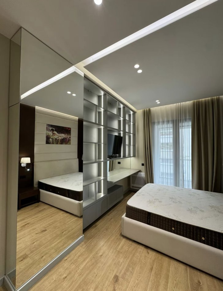 Tirane, jap me qera apartament 1+1+Ballkon Kati 8, 75 m² 800 € (Rruga Kavajes)