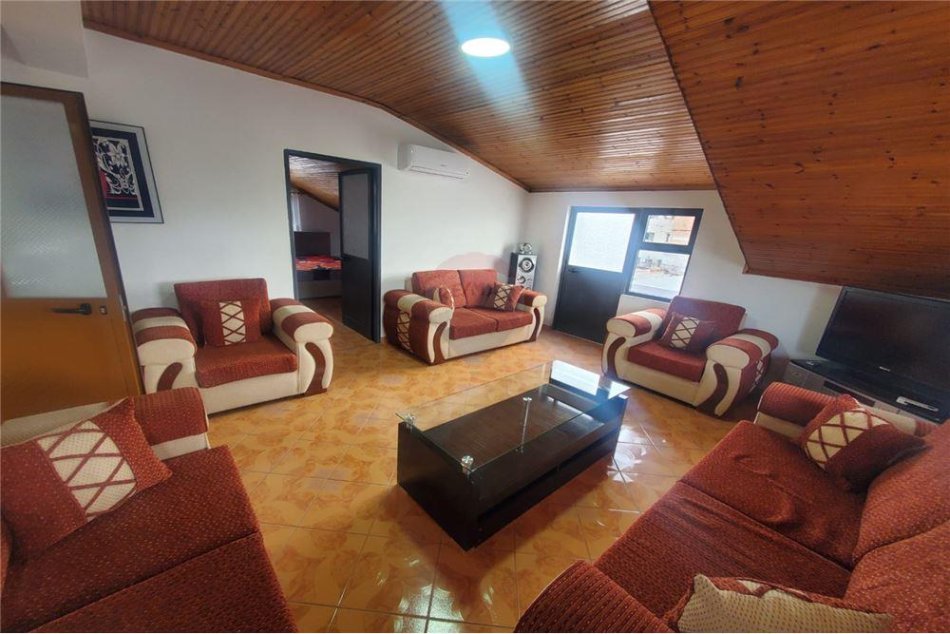 Tirane, jepet me qera apartament 2+1 Kati 3, 120 m² 400 € (Rruga Korabi - Don Bosko - Jordan Misja, Shqipëri)