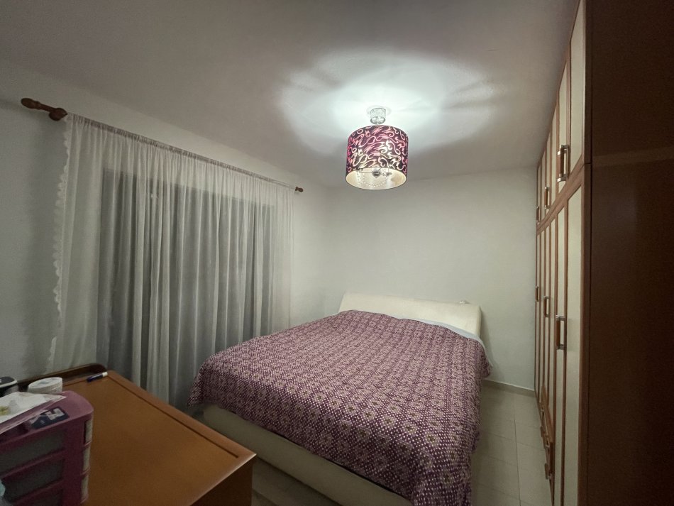 Tirane, jap me qera apartament 2+1+Aneks+Ballkon Kati 4, 65 m² (Bulevardi Bajram Curri 100 metra mbi matarnitetin e ri)