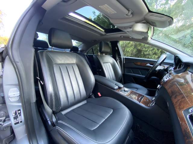 Tirane, shes makine Mercedes-Benz Cls Amg Viti 2012,