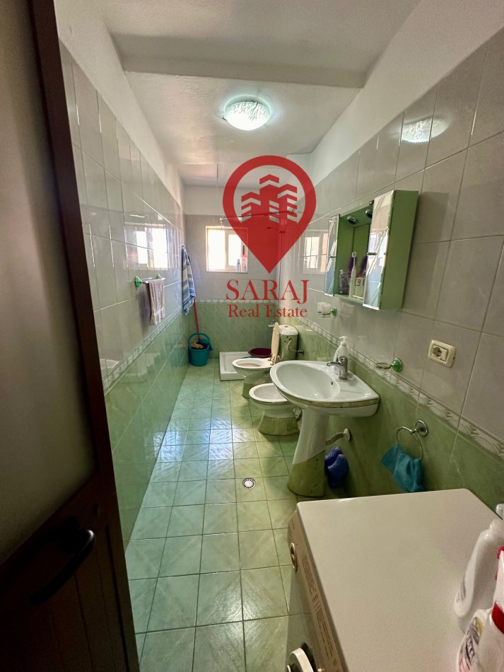 Tirane, shitet apartament 3+1+Aneks+Ballkon Kati 5, 80 m² 110.000 € (Bardhyl afer Bar Oslos)