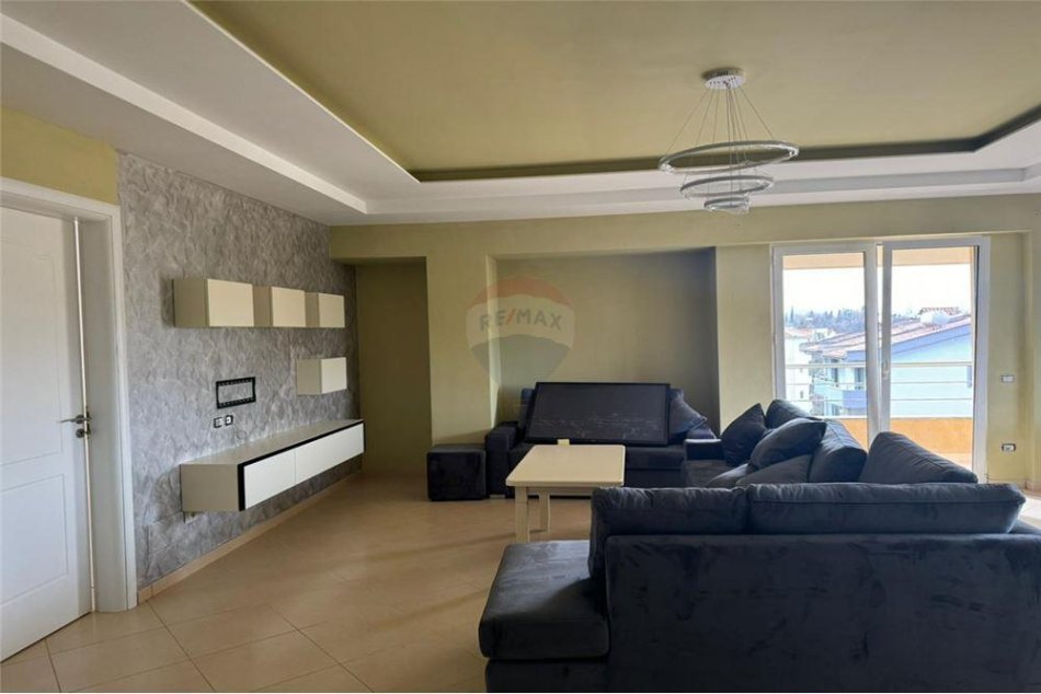 Tirane, jepet me qera apartament Kati 3, 124 m² 500 € 