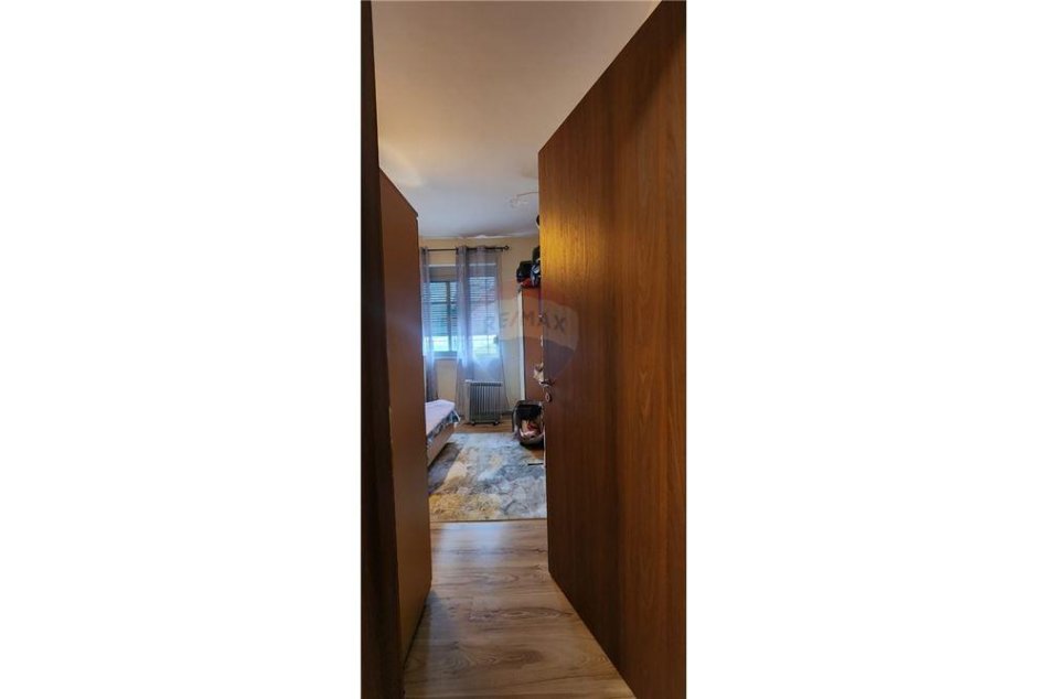 Tirane, shitet apartament 2+1 Kati 3, 120 m² 150.000 € (Liqeni i Thate Rruga Peti)
