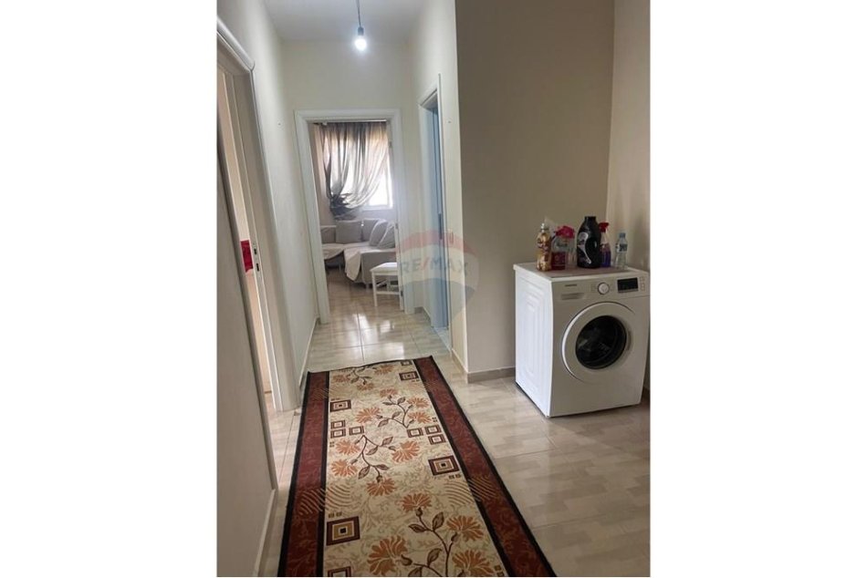 Tirane, shitet apartament 2+1 , 87 m² 100.000 € (Fresku-Rruga e Thesarit)