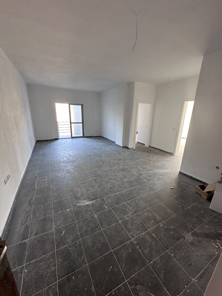 OKAZION❌SHITET APARTAMENT NE DURRES PLAZH ME PAMJE DETI 2+1+2 99m2 KATI2 ASHENSOR 4MIN NGA DETI
