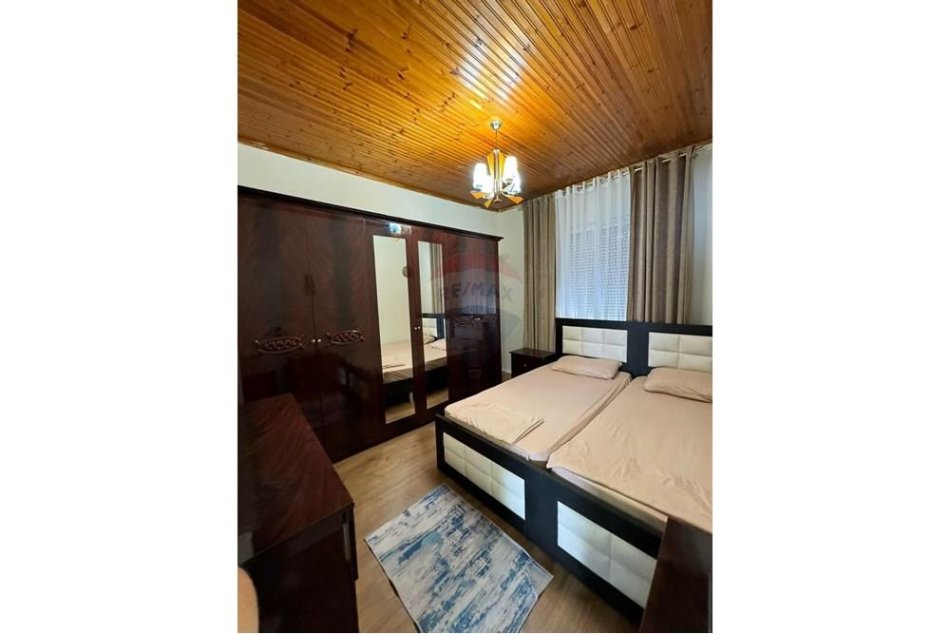 Tirane, jepet me qera apartament 1+1 Kati 6, 76 m² 650 € (Myslym Shyri - Shallvaret,)