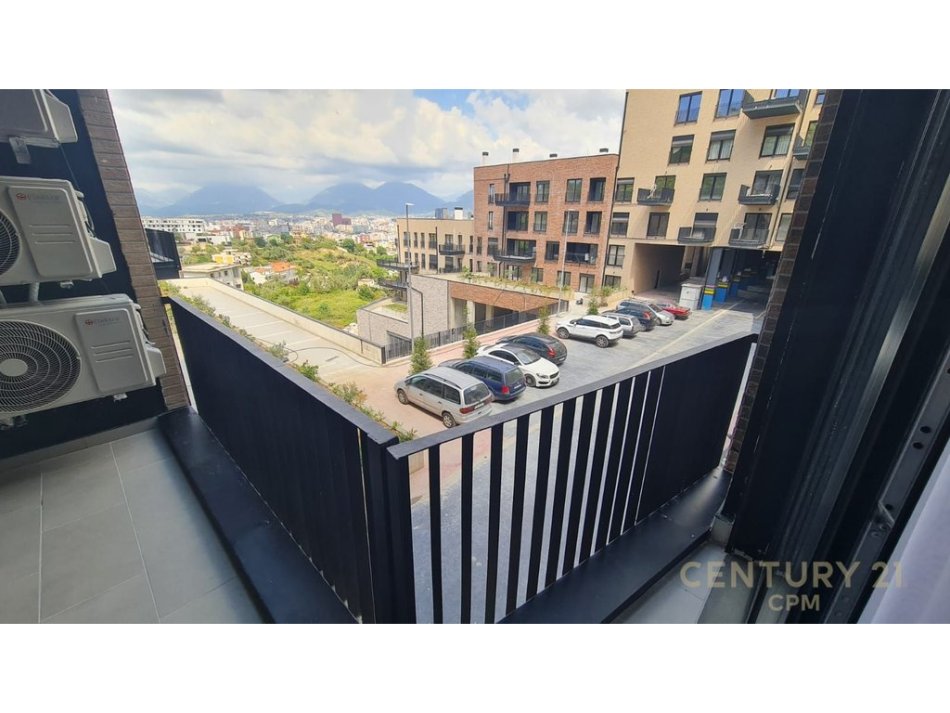 Tirane, jepet me qera apartament 2+1+2 +post parkimi Kati 3, 109 m² 800 € (Kodra e Diellit 2)