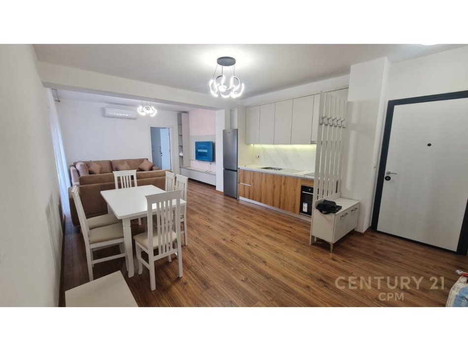 Tirane, jepet me qera apartament 2+1+2 +post parkimi Kati 3, 109 m² 800 € (Kodra e Diellit 2)