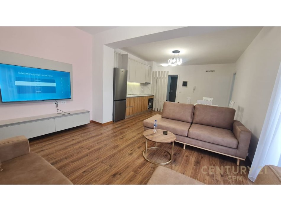 Tirane, jepet me qera apartament 2+1+2 +post parkimi Kati 3, 109 m² 800 € (Kodra e Diellit 2)