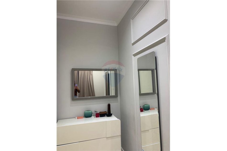 Tirane, jepet me qera apartament Kati 4, 80 m² 500 € 