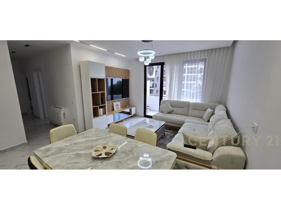 Tirane, jepet me qera apartament 3+1+post parkimi Kati 2, 100 m² 800 € (Don Bosko)