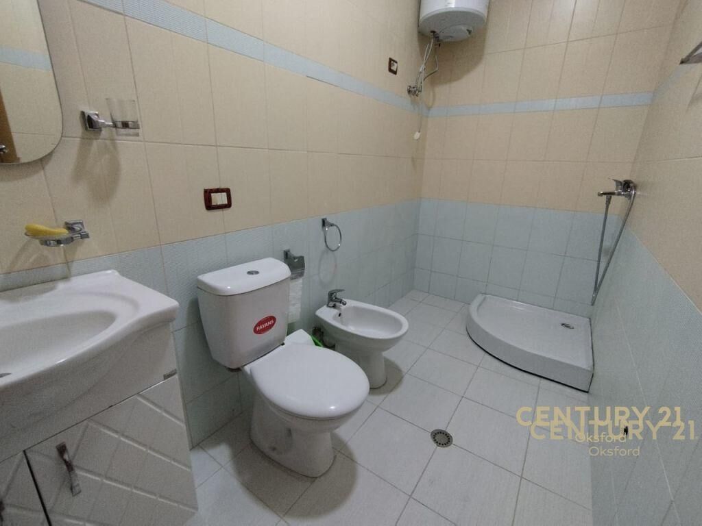 Apartament 2+1 për Qira në Yzberish, Tiranë - 380€ | 95m²