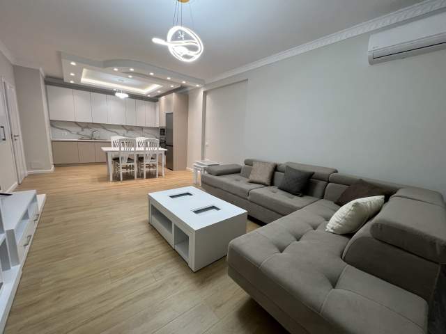 Tirane, jepet me qera apartament Kati 2, 130 m² 850 Euro (Komuna e parisit)