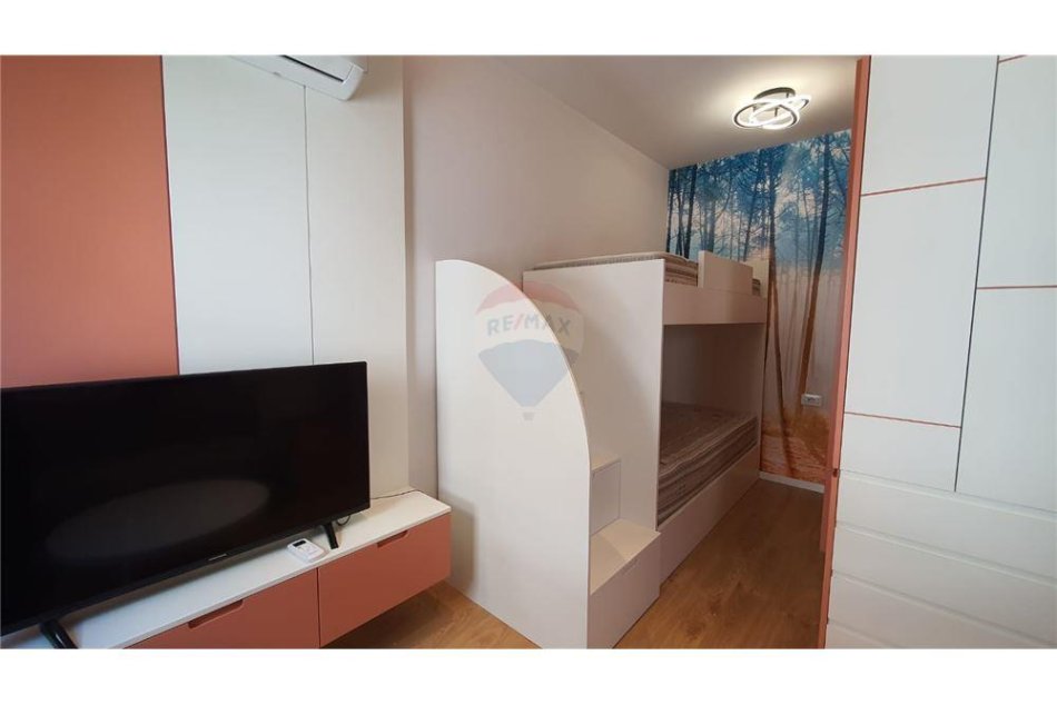 Tirane, jepet me qera apartament Kati 5, 38 m² 500 €