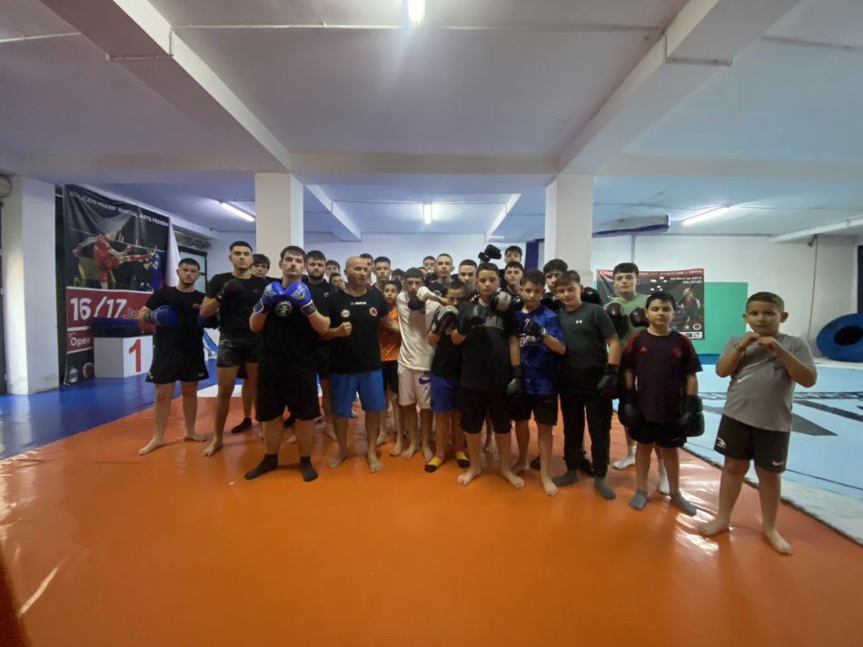 QENDRA ZYRTARE E MMA NË TIRANË – Albania Fight Club - E HAPUR PËR TË GJITHË!