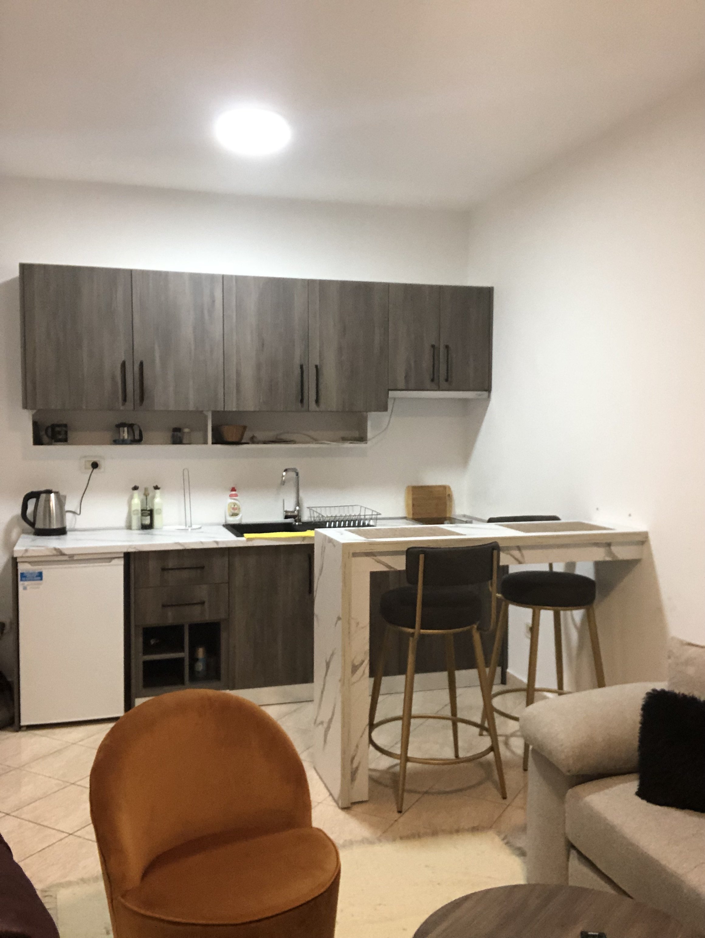 Apartament me qera ditore / daily rent apartments