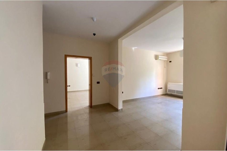 Tirane, jepet me qera apartament , 112 m² 3.000 € (Rruga e Elbasanit, Shqipëri)