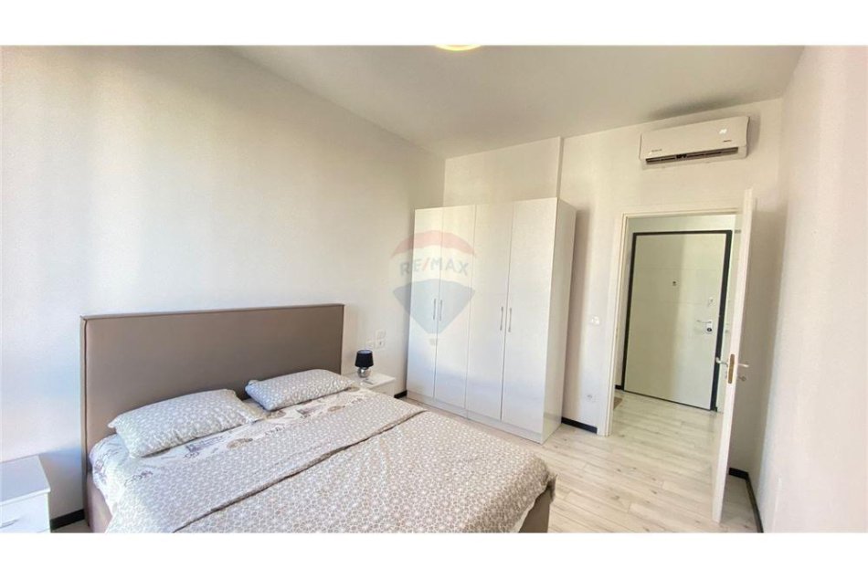 Tirane, shitet apartament Kati 3, 96 m² 340.000 € 
