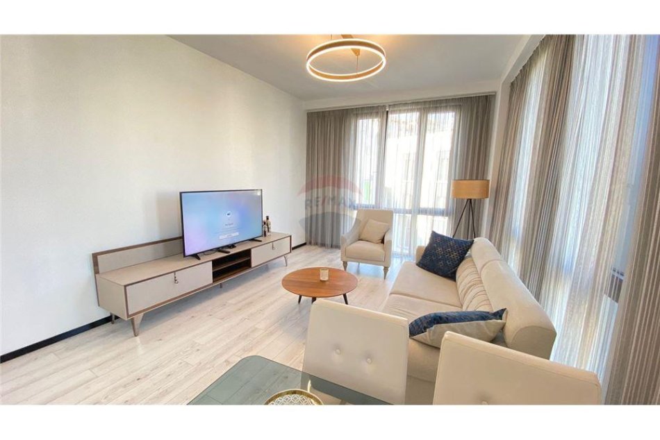 Tirane, shitet apartament Kati 3, 96 m² 340.000 € 