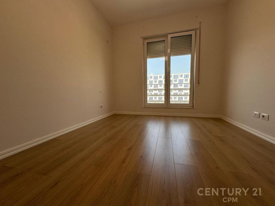 Tirane, shitet apartament 1+1 Kati 6, 63 m² 126.000 € (Prane Fakultetit Ekonomik)