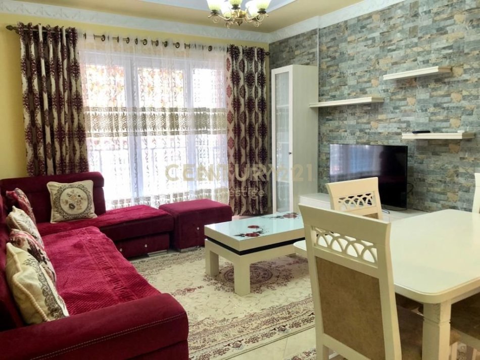 Tirane, jepet me qera apartament 1+1 Kati 6, 66 m² 450 € (Vilat Gjermane)
