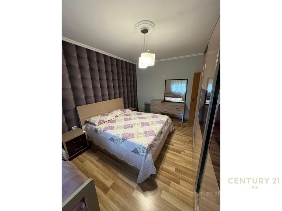 Tirane, shitet apartament 1+1 Kati 3, 59 m² 128.000 € (Rruga Irfan Tomini)