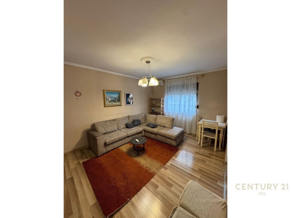 Tirane, shitet apartament 1+1 Kati 3, 59 m² 128.000 € (Rruga Irfan Tomini)