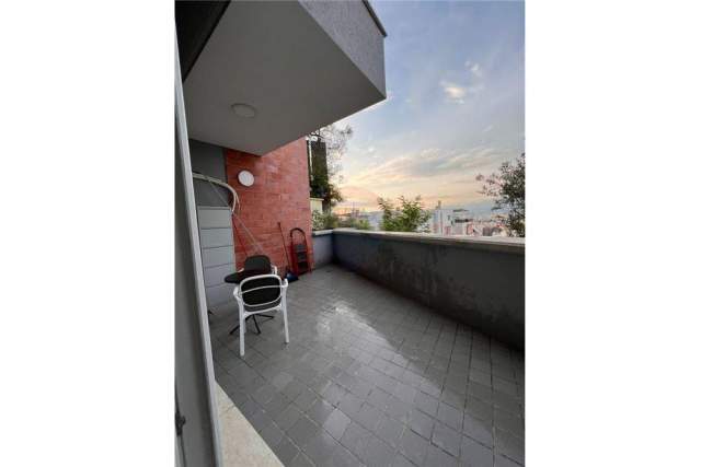 Tirane, shitet apartament 1+1+BLK Kati 3, 77 m² 130.000 Euro