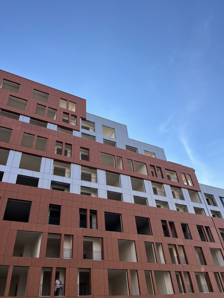 Tirane, shitet apartament 1+1+Aneks+Ballkon , 66 m² 