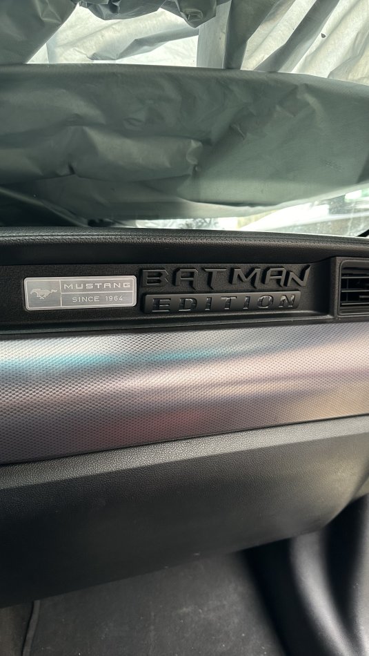 Tirane, shes makine Ford Mustang Benzin, gri metalizato automatik Kondicioner 41.000 km