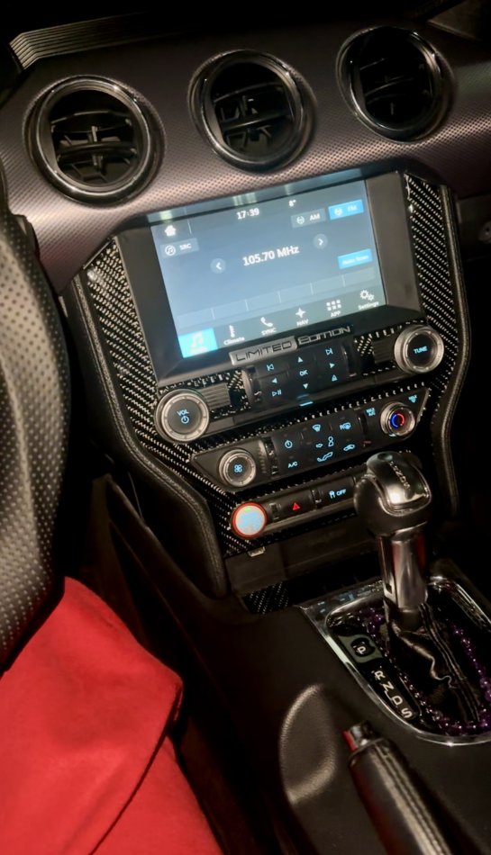 Tirane, shes makine Ford Mustang Benzin, gri metalizato automatik Kondicioner 41.000 km