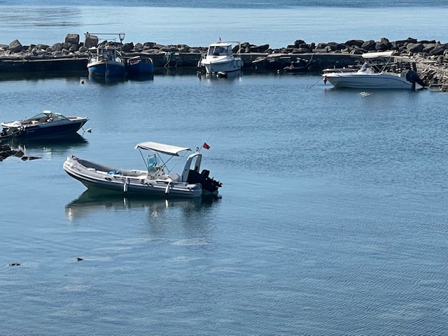 Durres, shes gomone BARKE GOMONE , 20.000 €