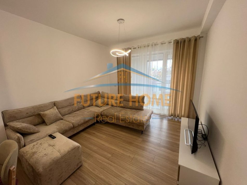 Tirane, shitet apartament 2+1+Ballkon, Kati 4, 97 m² 168000 € (Jordan misja)